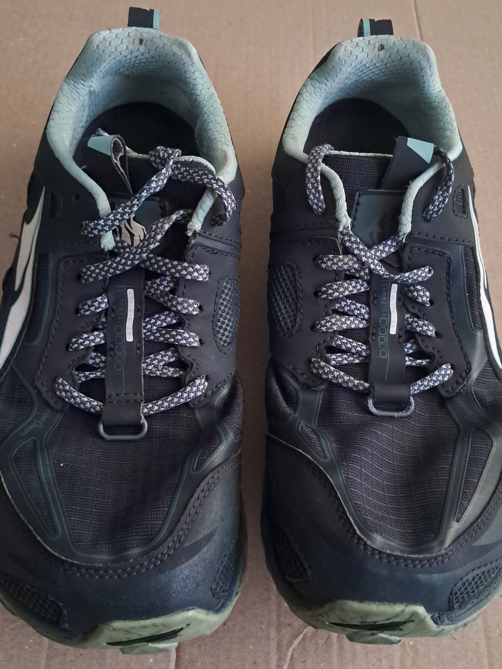 Altra Men's Black and Mint Green Athletic Shoes